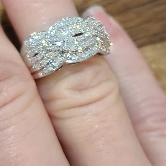 ❌SOLD❌ 1/2CT DIAMOND RING💍 - Picture 7 of 10